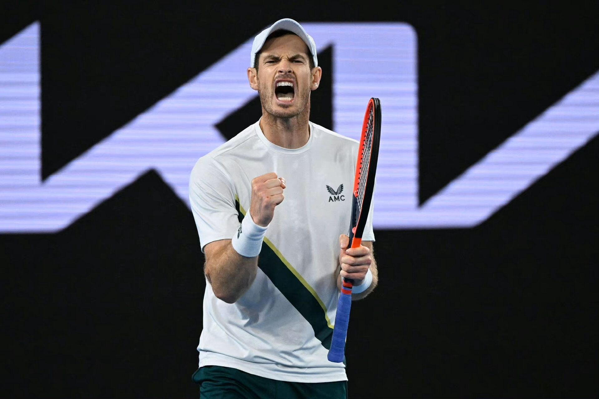 年终总决赛险胜澳网，纳达尔扛起全队