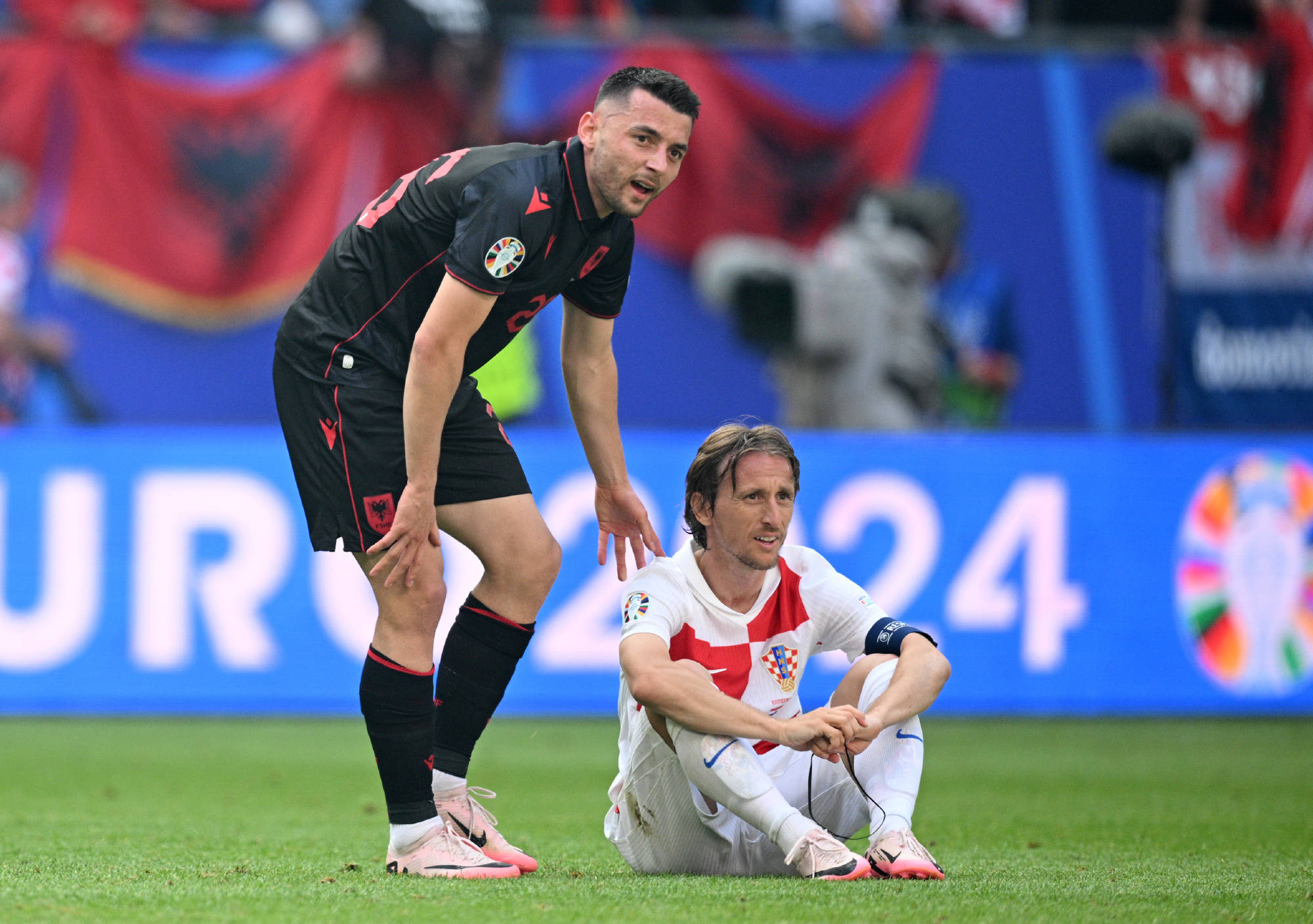 德国不敌瑞士，惨遭淘汰出局