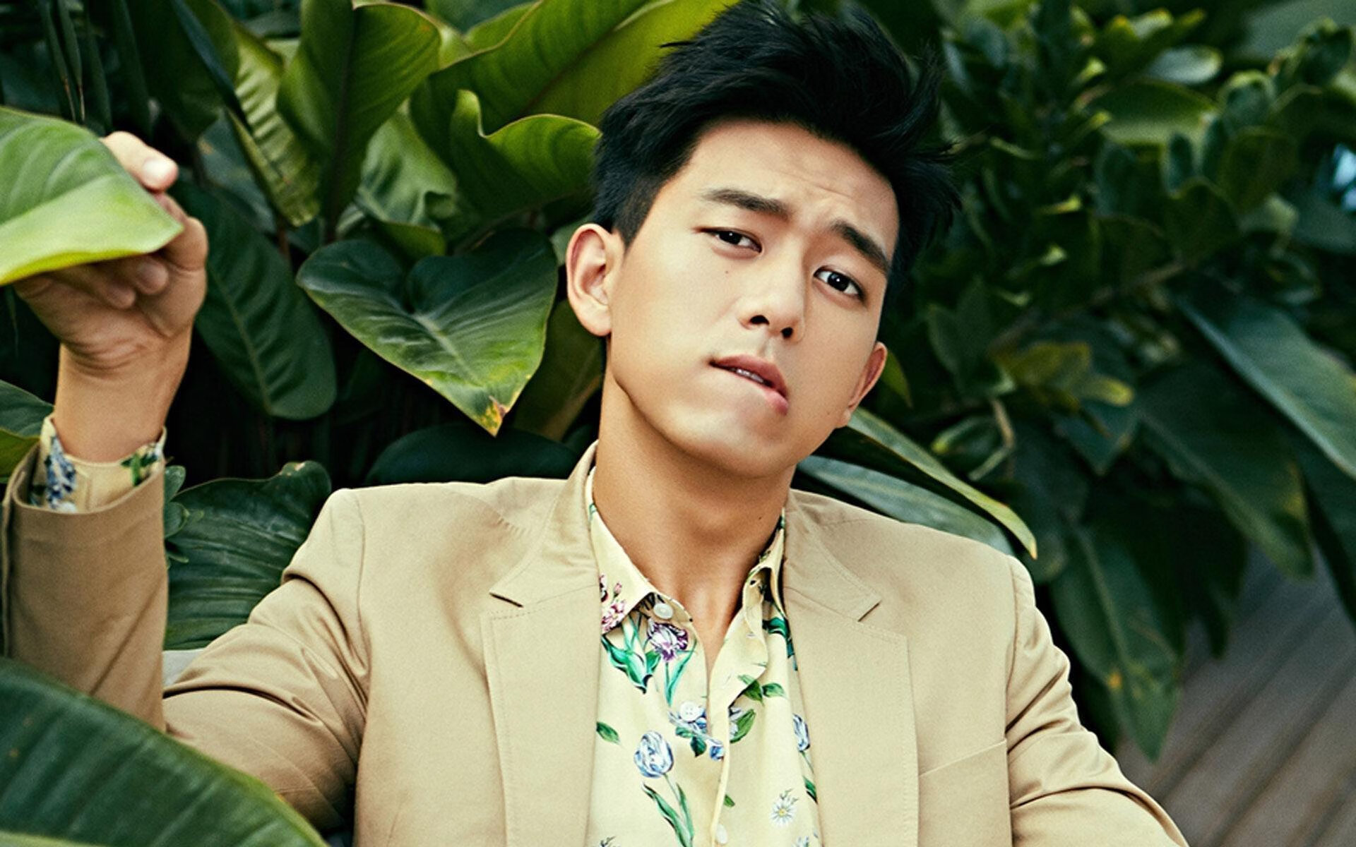 独行者的火焰，当威尔士绝境起舞与哈兰德德甲加冕构成灵魂二重奏